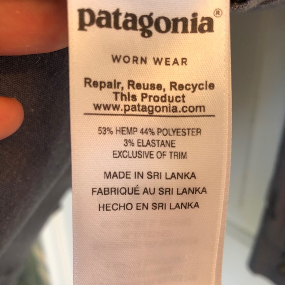Women’s authentic, blue, gently-used Patagonia top - Picture 5 of 5